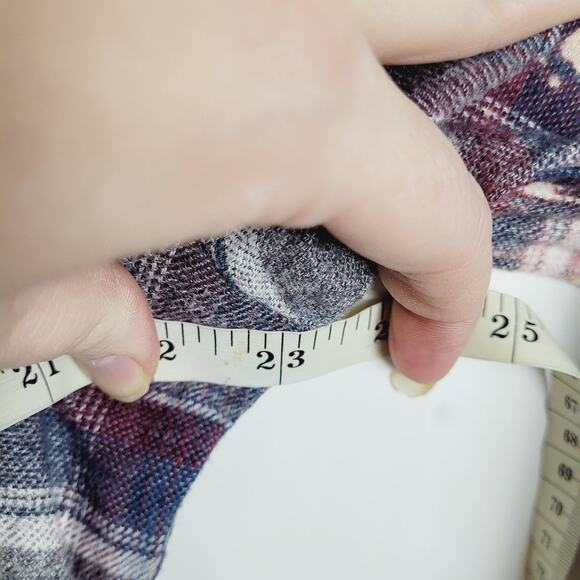 The Old Rusty Coop womens blue and red plaid bleach dyed flannel shirt size med - Picture 8 of 8